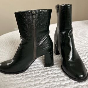 **Brand New** Green Booties